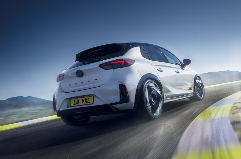 https://www.stourbridgemotorhouse.co.uk/assets/media/corsagserear.png