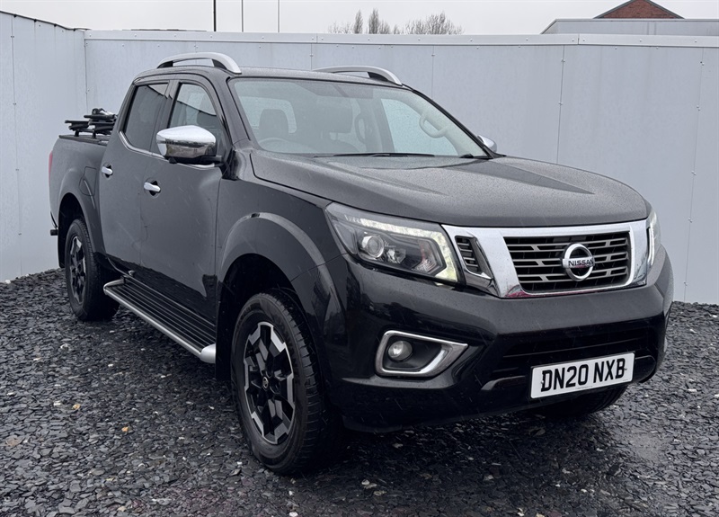 NISSAN NAVARA