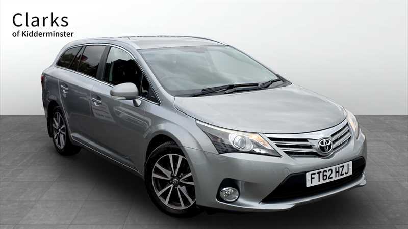 TOYOTA Avensis